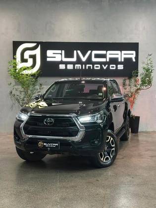 TOYOTA HILUX SW4 2.8 D-4D TURBO DIESEL SRX 4X4 AUTOMÁTICO